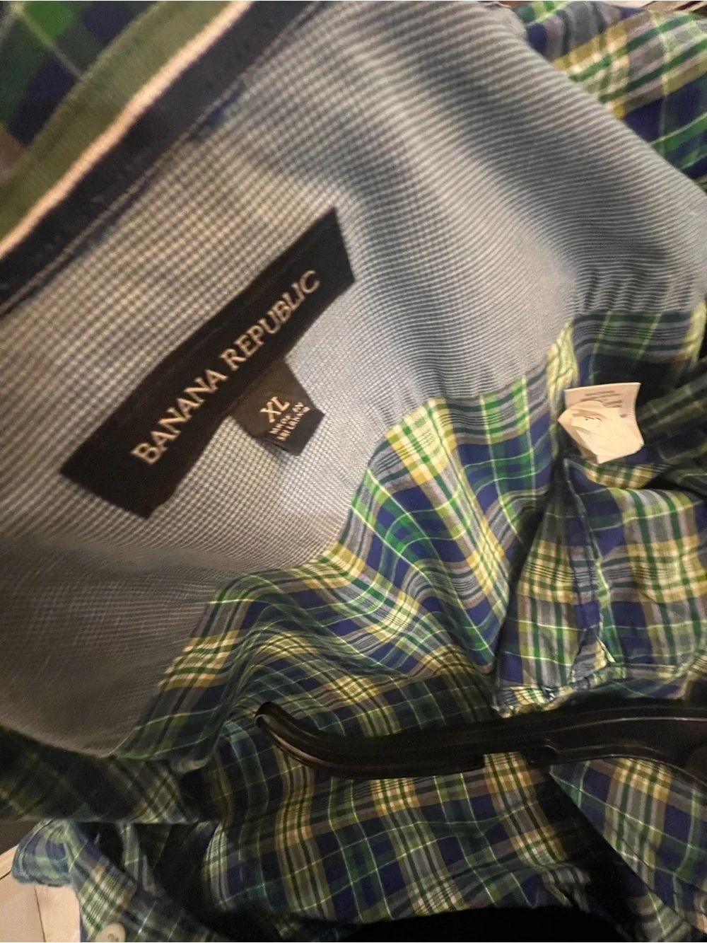 Banana Republic Men’s Blue & Green Plaid Short-Sleeve Button-Down Shirt